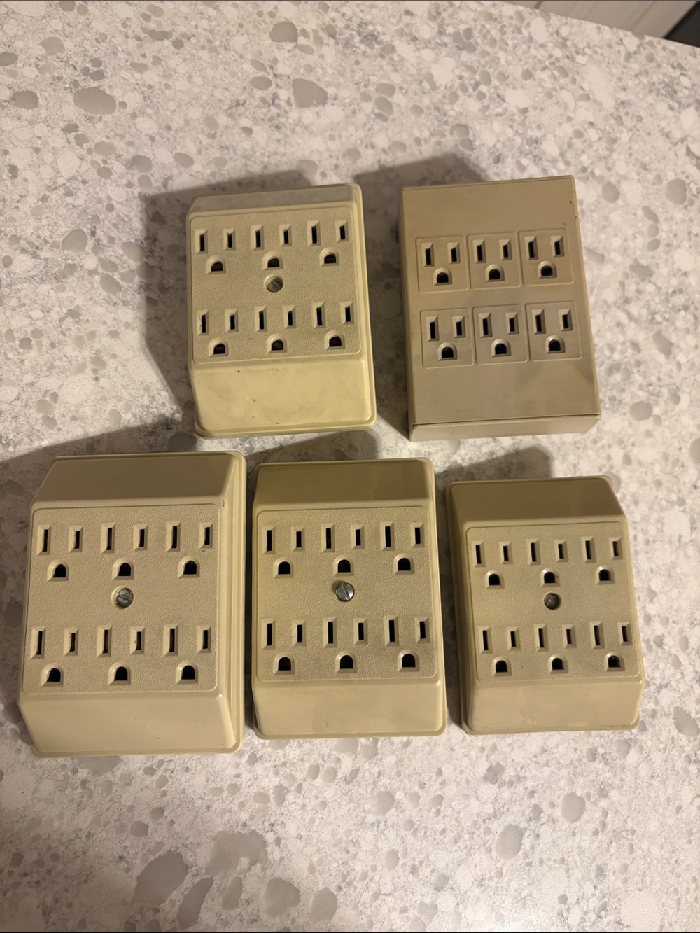 Lot of 5 multiple outlets